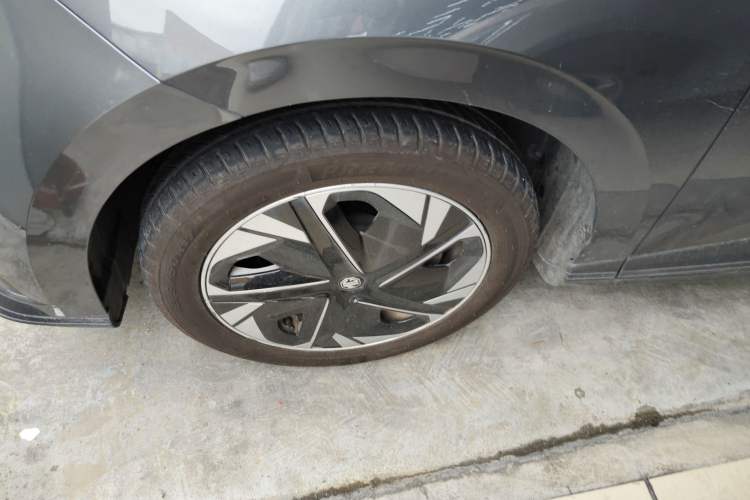 Used MG 4 EV 2023 415 km Range Sea-Faring Champion Edition Exterior 4