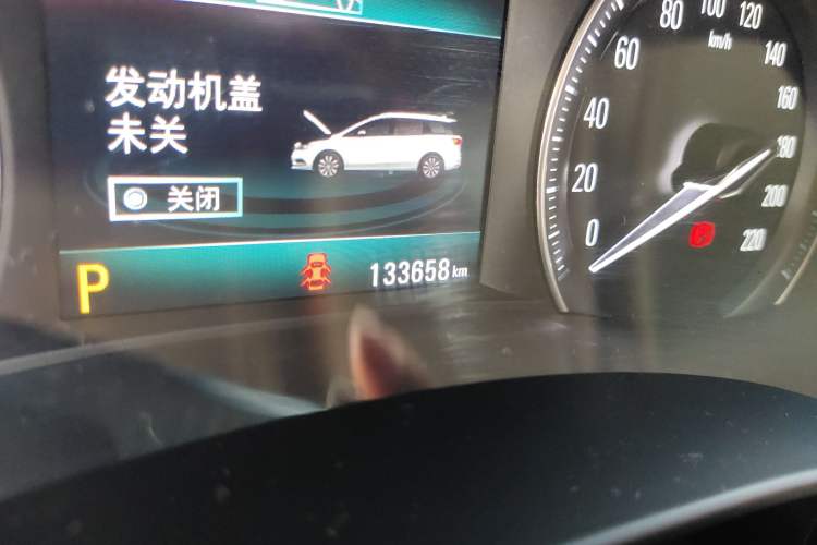 Used Buick GL6 2018 18T 6-Seater Luxury Model