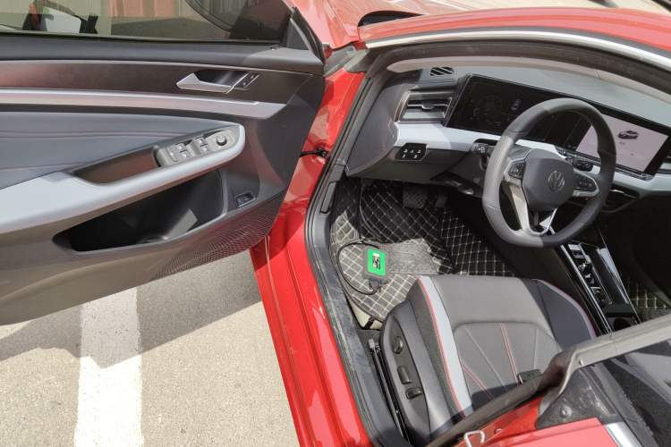 Used Volkswagen Lamando 2025 Lavida L 280TSI DSG Cool & Spicy Edition
