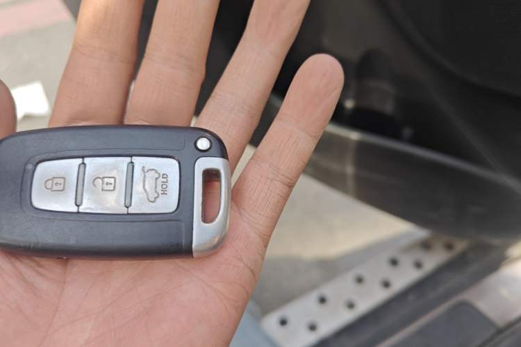 Used Hyundai ix35 2010 2.0L Automatic Two-Wheel Drive Elite Edition GLS
