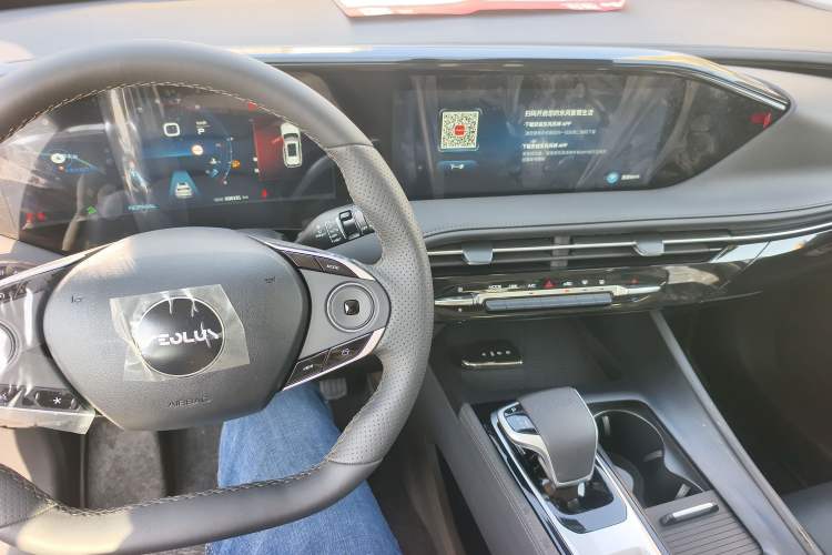 Used Dongfeng Aeolus Huge 2024 Mach Power 1.5T Premium Model