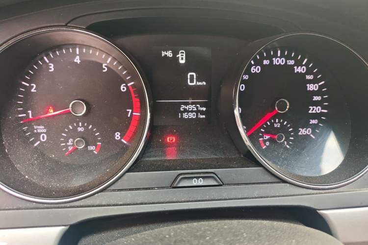 Used Volkswagen Lamando 2015 230TSI Manual Trend Edition