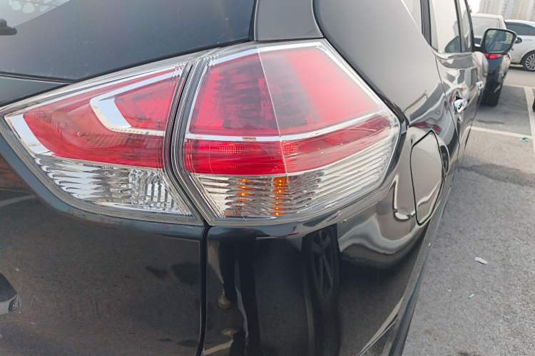 Used Nissan X-Trail 2014 2.0L CVT Comfort Edition 2WD