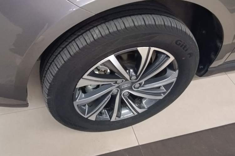 Used Geely Auto Vision X6 2020 1.4T CVT Luxury Edition