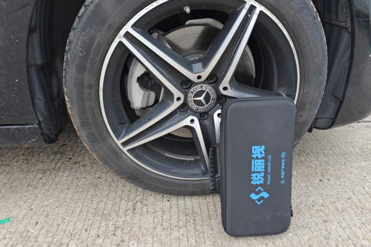 Used Mercedes-Benz E-Class 2020 E 260 Sport Edition Right Front Wheel Hub