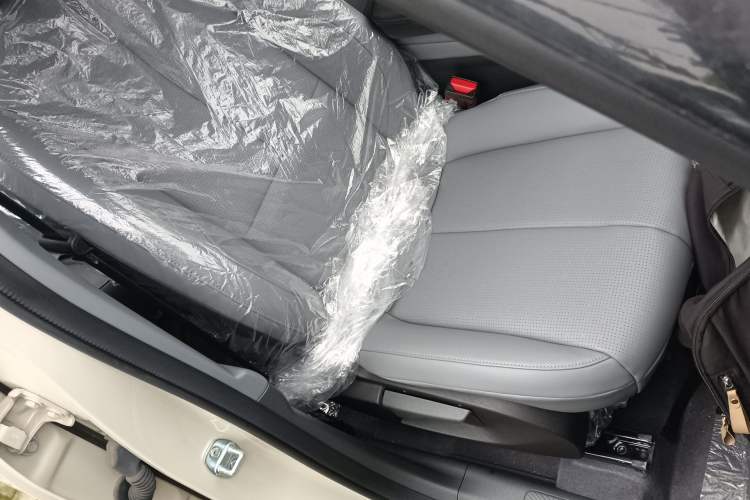 Used Dongfeng NAMMI 06 2025 401 Air
