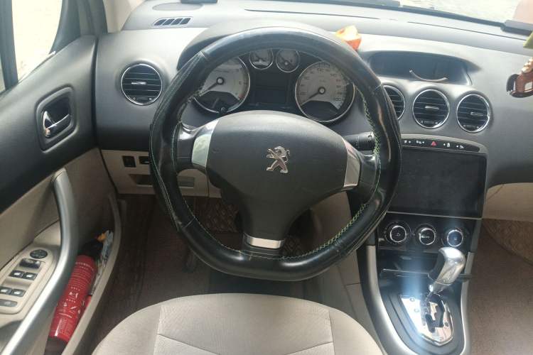 Used Peugeot 408 2013 2.0L Automatic Comfort Edition
