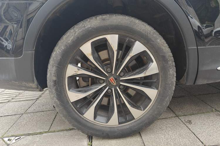 Used Hongqi HS7 2021 2.0T DCT Two-Wheel Drive Smart Connect Flagship Edition Right Rear Wheel Hub