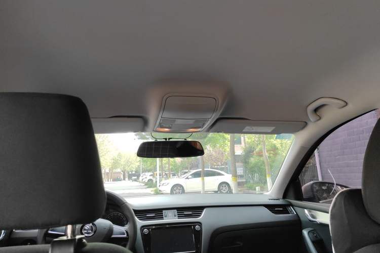 Used Skoda Octavia 2018 TSI230 DSG Comfort Edition
