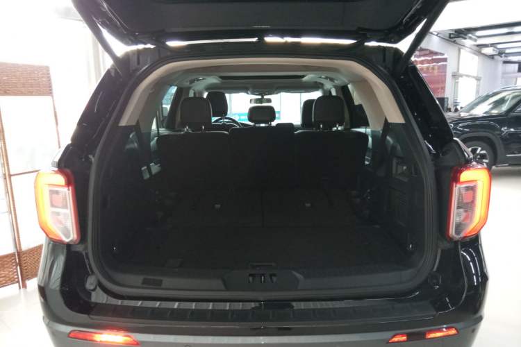 Used Ford Explorer 2020 EcoBoost 285 4x4 Trend Edition 7-Seater