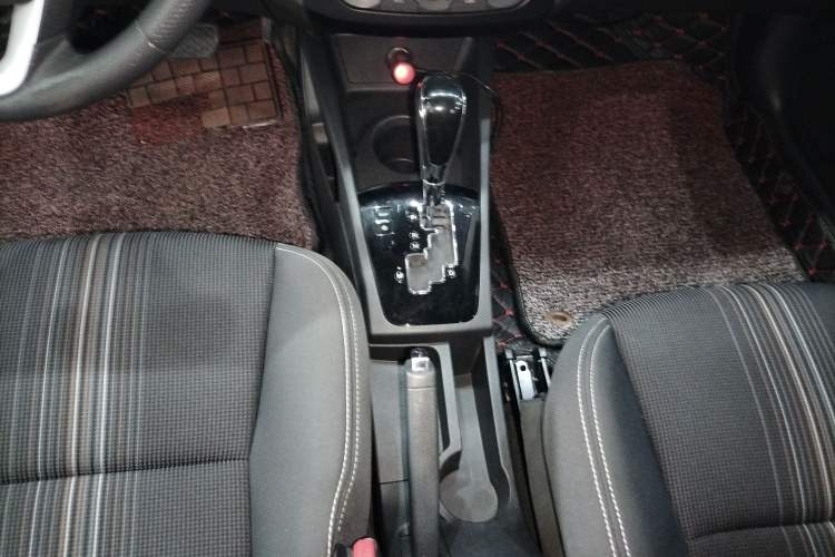 Used Dongfeng Aeolus AX3 2016 1.5L Automatic Shangkue Model
