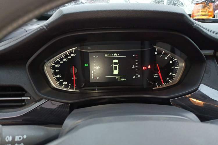 Used SAIC MAXUS G50 2022 1.5T Manual Touring A
