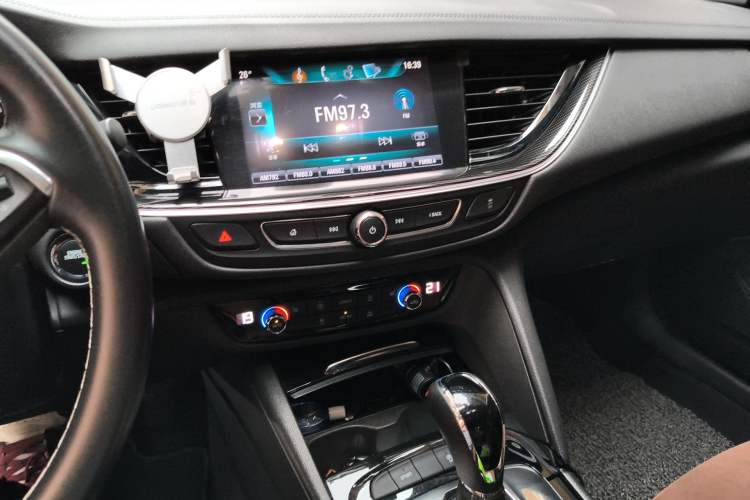 Used Buick Regal 2019 20T Luxury Model China VI Standard
