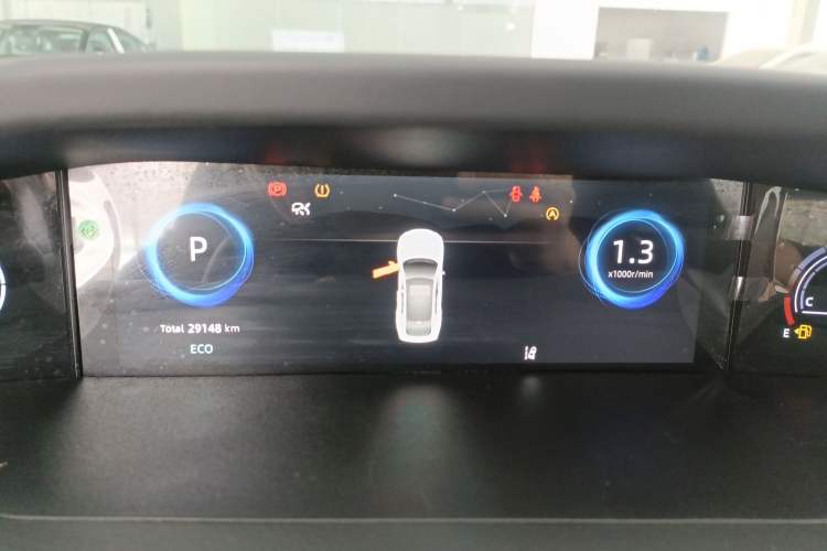 Used Changan UNI-V 2023 1.5T Premium Model
