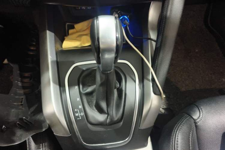 Used Renault Kadjar 2016 2.0L Two-Wheel Drive Leading Edition Gear Lever