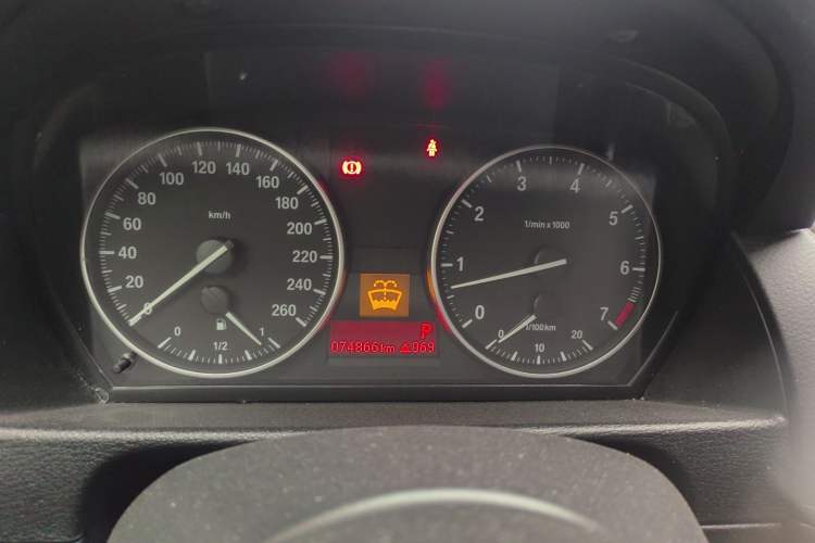 Used BMW X1 2015 sDrive18i Fashion Upgrade Edition