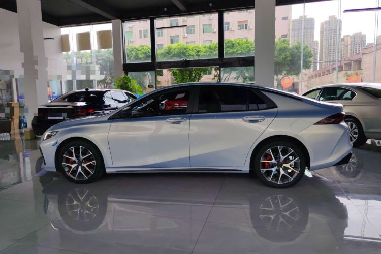 Used GAC Trumpchi EMPOW 2023 Shadow Leopard H Smart Hybrid Edition
