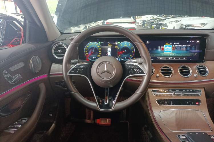 Used Mercedes-Benz E-Class 2022 Second Facelift E 300 L Luxury Edition
