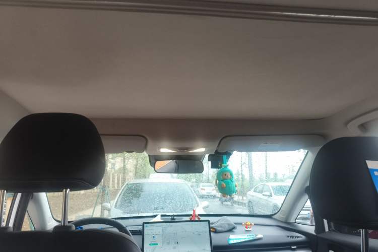 Used Venucia VX6 2025 Large Flat-Layout 520 Pro