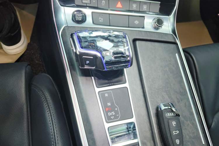 Used Audi A6L 2022 45 TFSI Prestige Elegant Edition
