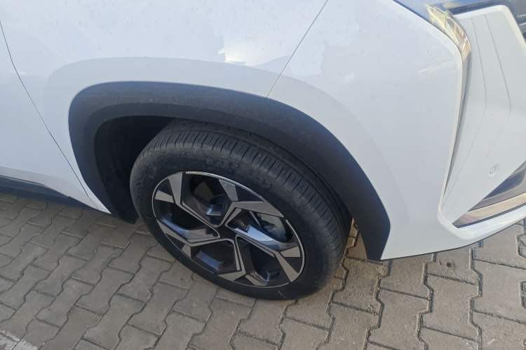 Used Geely Auto FX11 2023 1.5TD DCT Prestige Edition
