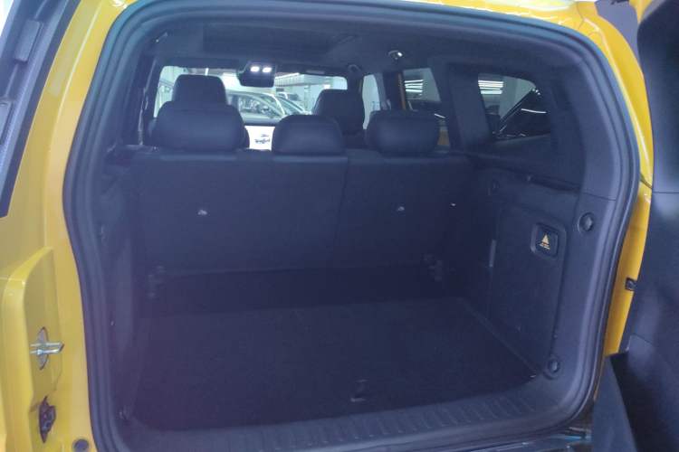 Used Deepal G318 2025 Worry-Free Adventure Edition Four-Wheel Drive Secret Realm Version Trunk