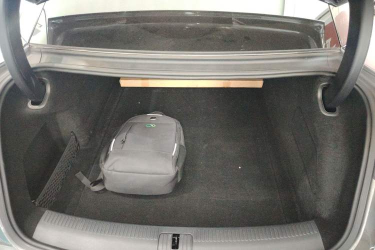 Used IM L7 2022 Pro Model Trunk