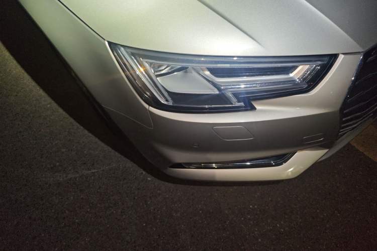 Used Audi A4L 2019 40 TFSI Ambition China VI Right Front Headlight