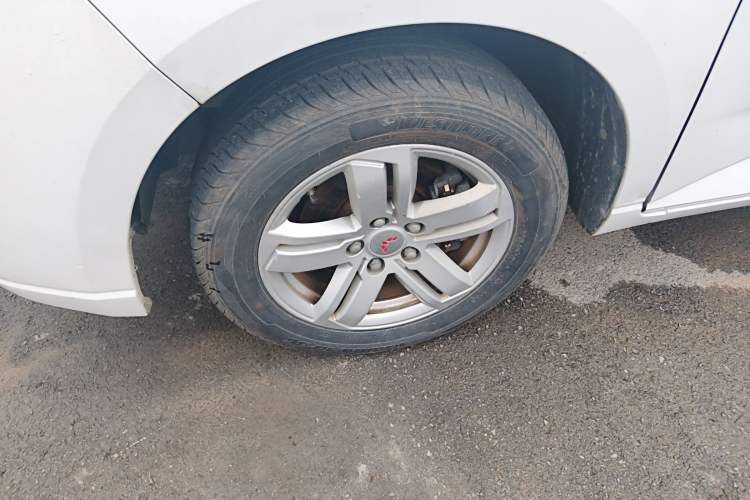 Used Wuling Hongguang PLUS 2019 1.5T Manual Comfort Version 7 Seats
