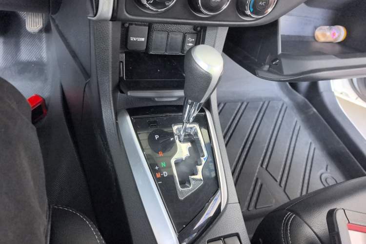 Used Toyota Corolla 2017 Revised Version 1.2T S-CVT GL-i
