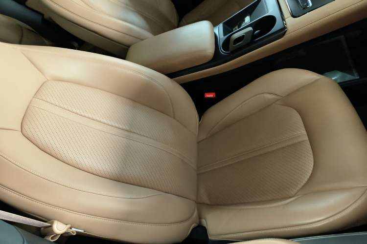 Used Nio ES6 2020 420 km Sport Edition
