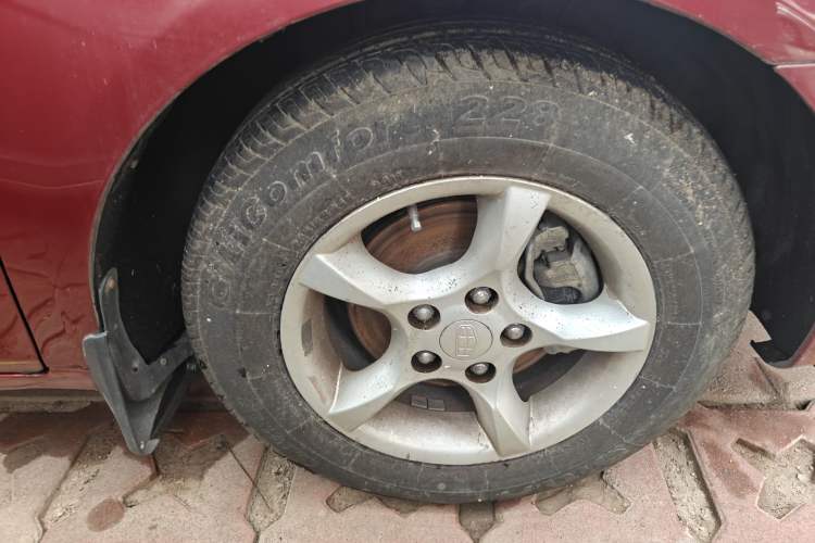 Used Geely Auto Classic Emgrand 2010 Hatchback 1.5L Manual Comfort Edition
