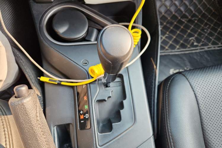 Used Toyota RAV4 2016 2.0L CVT Two-Wheel Drive Fashion Edition China V Standard