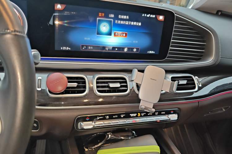 Used Mercedes-Benz GLE 2021 GLE 350 4MATIC Stylish Model Audio And AC Panel