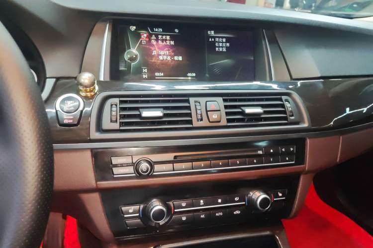 Used BMW 5 Series 2014 525Li Luxury Design Package
