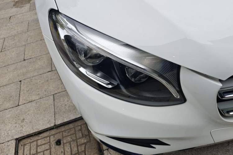 Used Mercedes-Benz GLC 2017 GLC 300 4MATIC Sport Edition