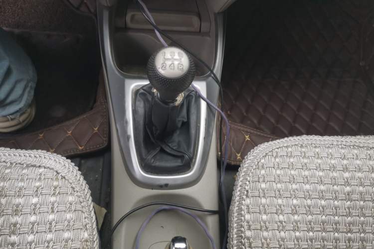 Used Honda City Classic 2011 1.5L Manual Elite Edition Gear Lever