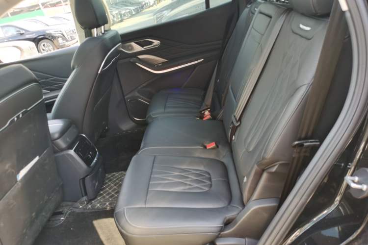 Used Hongqi HS7 PHEV 2024 2.0T PHEV Four-Wheel Drive Flagship Edition 7 Seats
