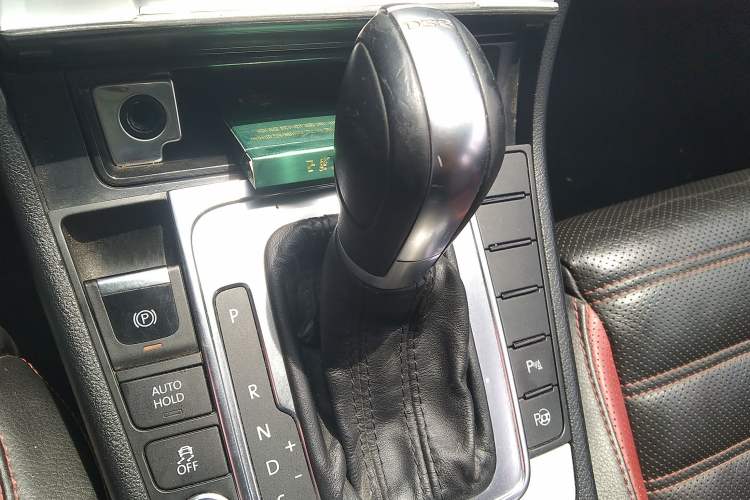 Used Volkswagen FAW-Volkswagen CC 2018 1.8TSI Luxury Model
