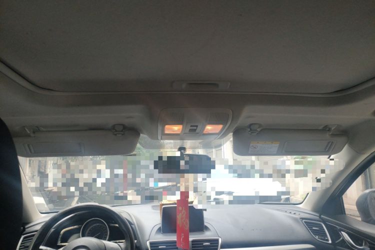 Used Mazda 3 Axela 2014 Sedan 1.5L Automatic Luxury Model Headliner