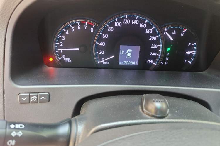 Used Toyota Crown 2012 2.5L Royal Leather Edition
