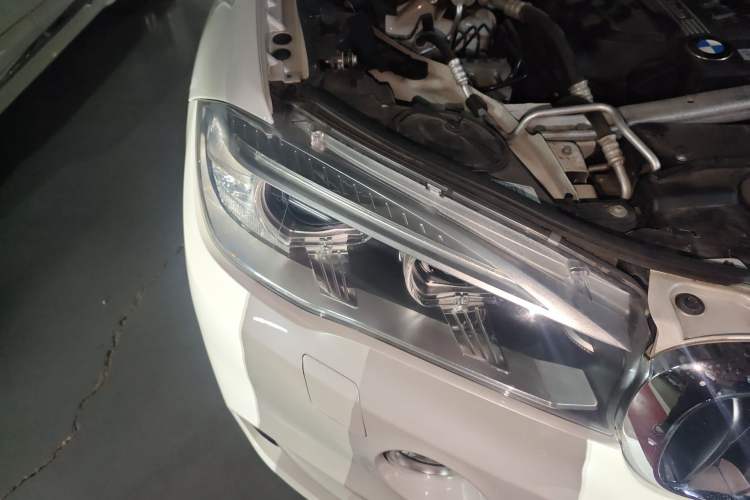 Used BMW X5 2014 xDrive35i Leading Model