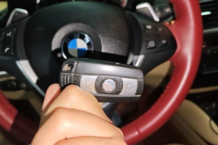 Used BMW X6 2011 xDrive35i
