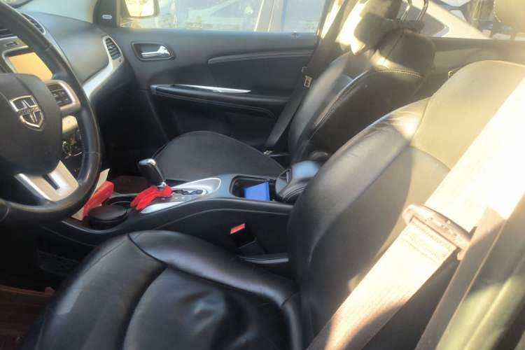 Used Dodge Journey 2014 2.4L Two-Wheel Drive Touring Edition
