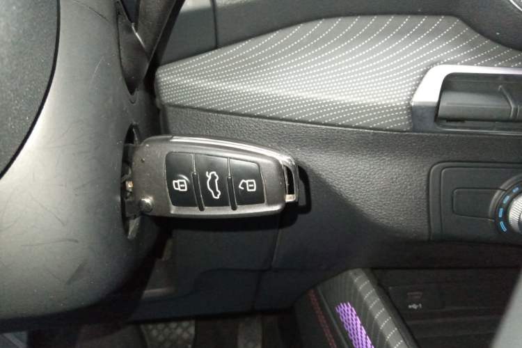 Used Audi Q2L 2023 35TFSI Progressive Dynamic Edition