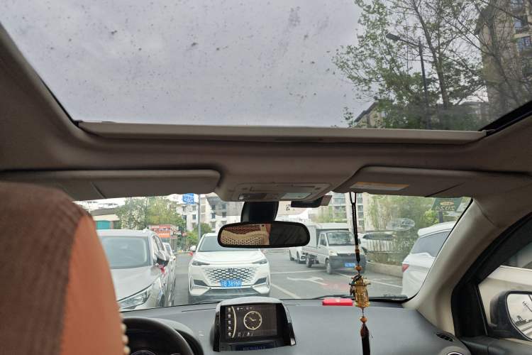 Used Renault Koleos 2013 2.5L Two-Wheel Drive Comfort Edition