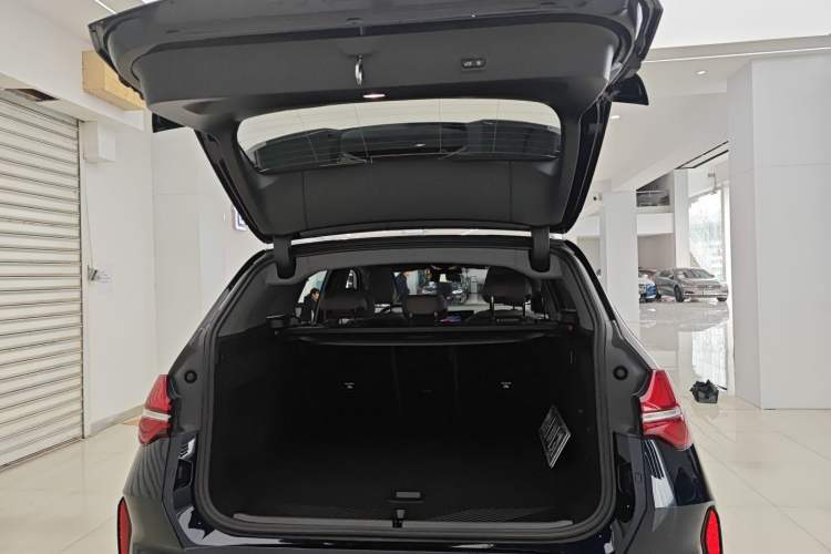 Used BMW X3 2025 Model, xDrive30L Prestige M Sport Night Package
