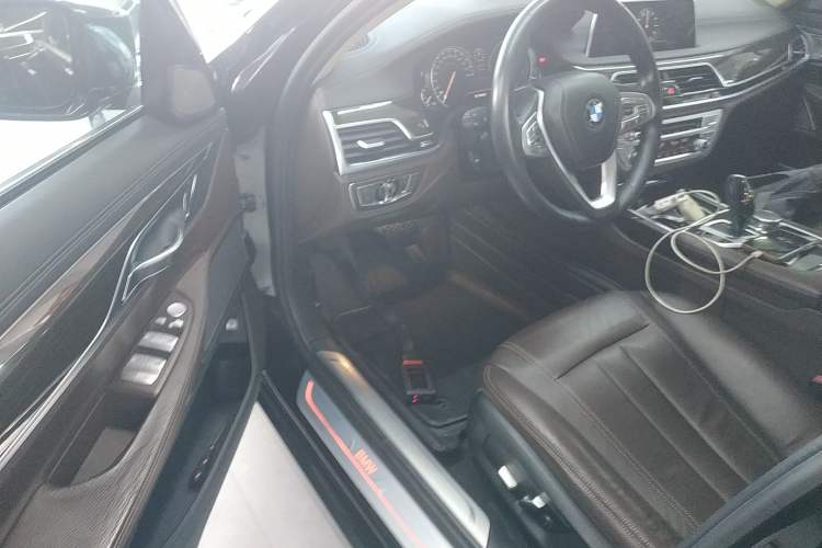 Used BMW 7 Series 2016 730Li Leading Model Interior 3