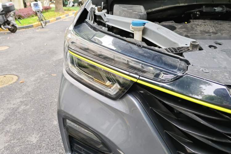 Used Roewe RX5 New Energy 2020 ePLUS National Trend Ronglin Luxury Edition Right Front Headlight