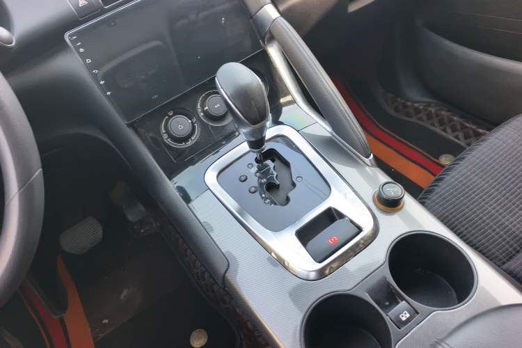 Used Peugeot 3008 2016 2.0L Automatic Classic Edition